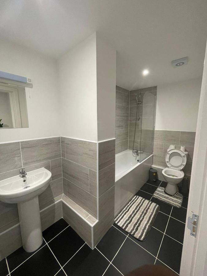 2 Bed Room Luxury Apartment In Old Kent Road London Luaran gambar